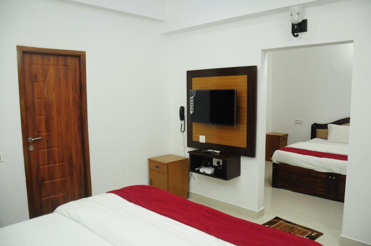 Alwesal International Otel Madikeri Dış mekan fotoğraf