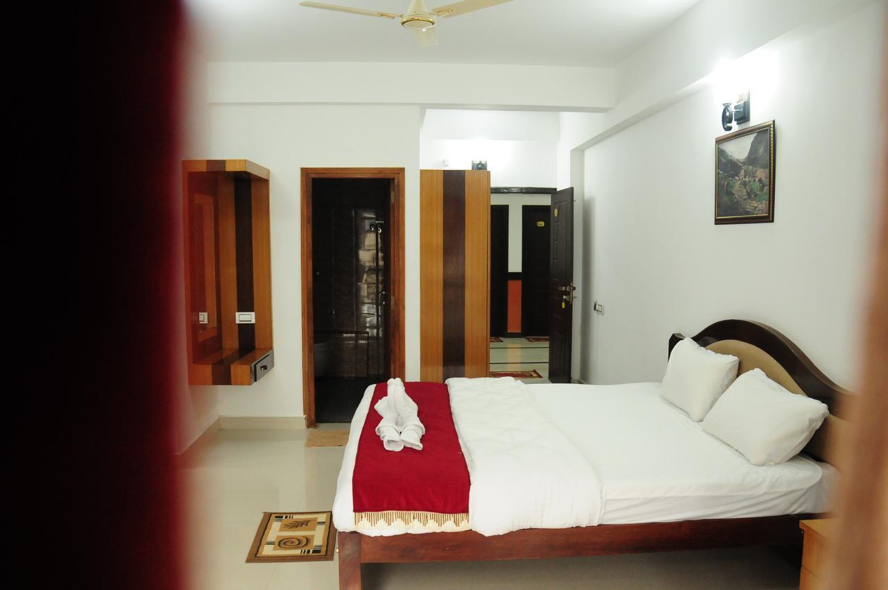 Alwesal International Otel Madikeri Dış mekan fotoğraf